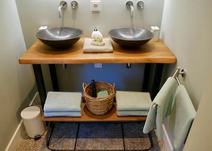 Udens Buiten 住宿加早餐酒店 维格尔